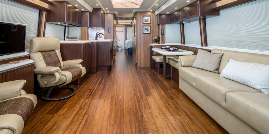 luxury-rv-marathon-coach-1367-1