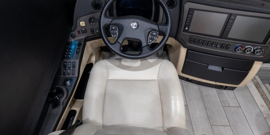 2709_Interior-01
