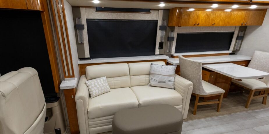 2709_Interior-03