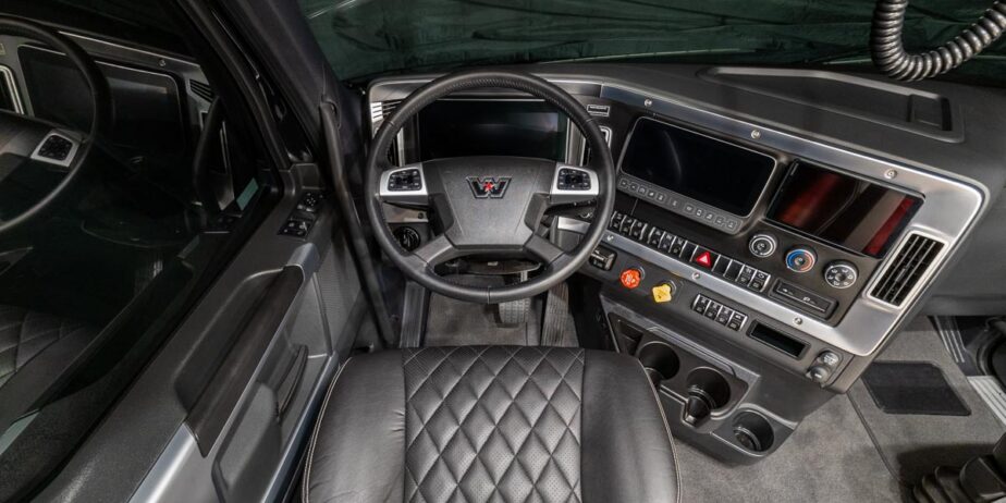 2825_Interior-101