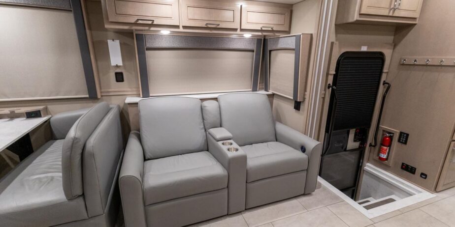 2825_Interior-104