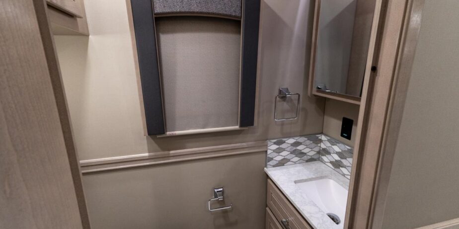 2825_Interior-111