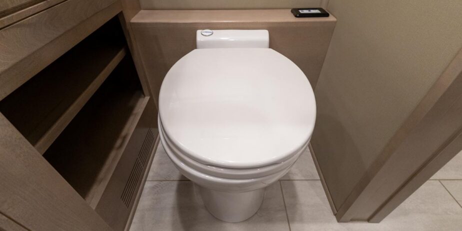 2825_Interior-120