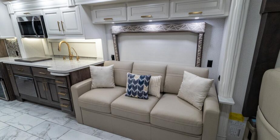 2762_Interior-105