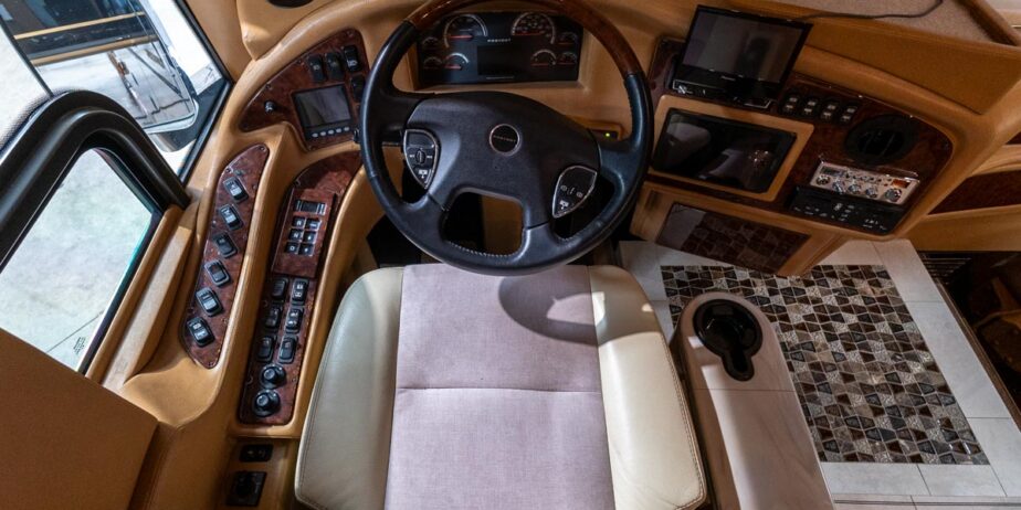 2883_Interior-101
