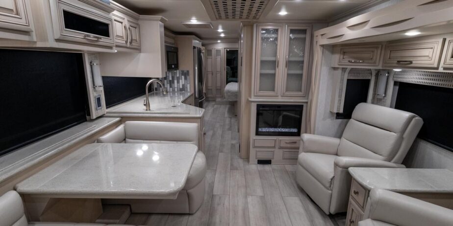 2923_Interior-102