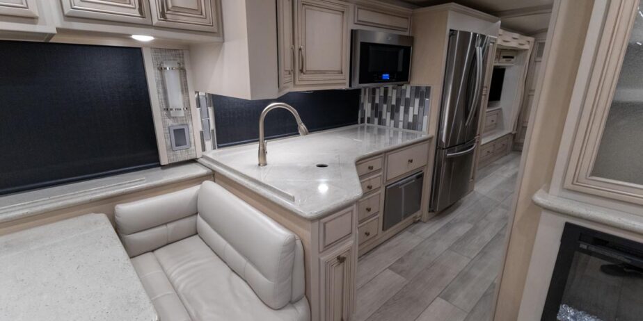 2923_Interior-105