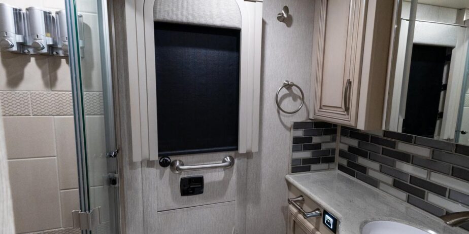 2923_Interior-109