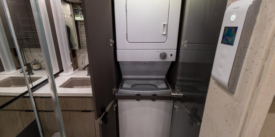 2932_Interior-122