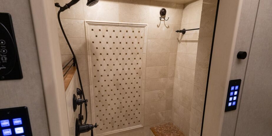 2938_Interior-111