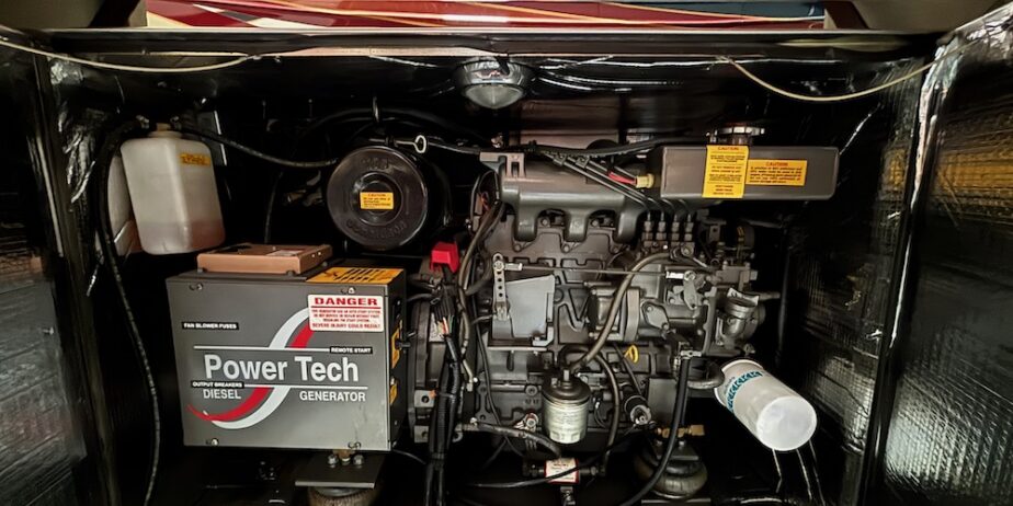 853905VNT-26-of-37-1