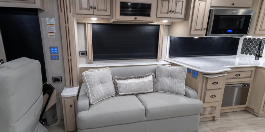 2967_Interior-105