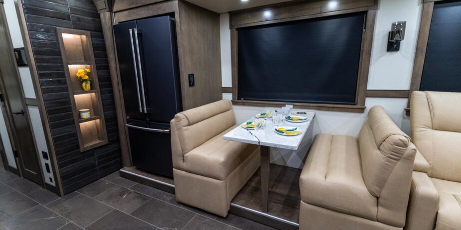2832_Interior-105