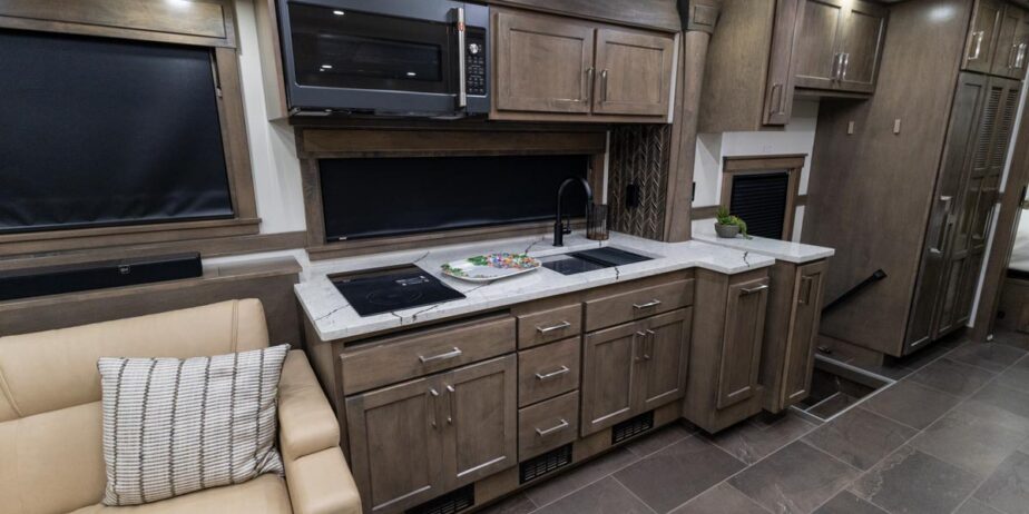 2832_Interior-107-1