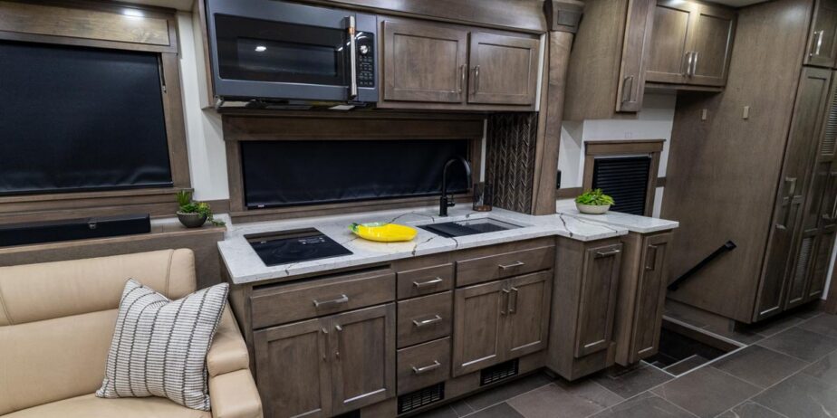 2832_Interior-107