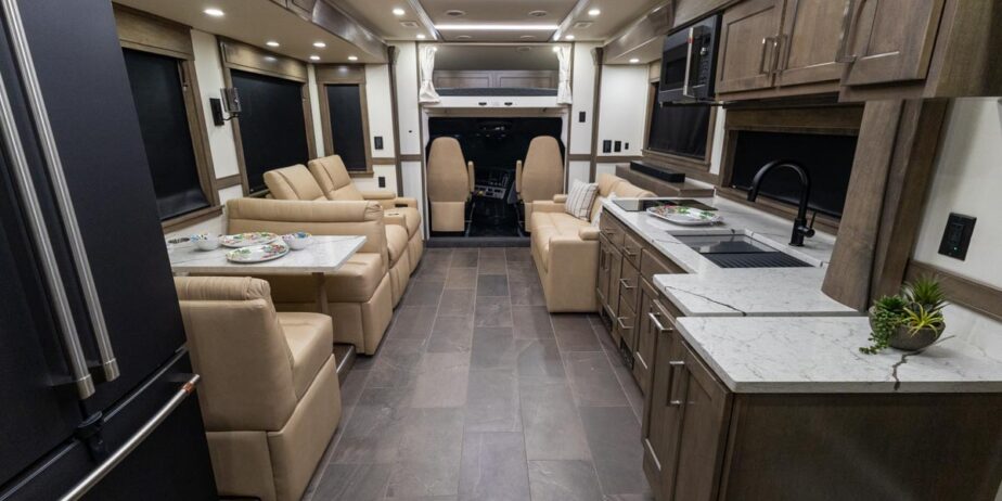 2832_Interior-110-1