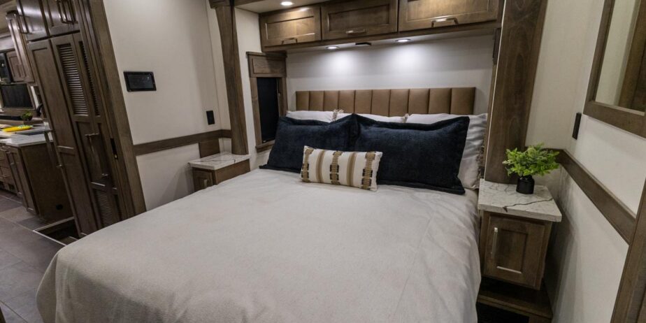 2832_Interior-116