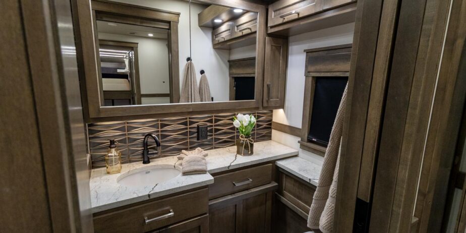 2832_Interior-118-1