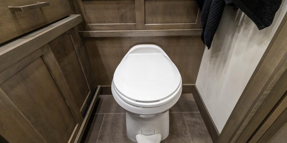 2832_Interior-120