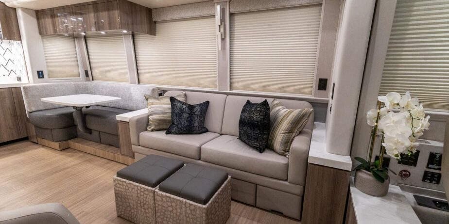 2835_Interior-103
