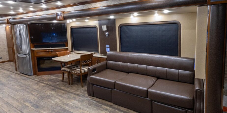 2982_Interior-3