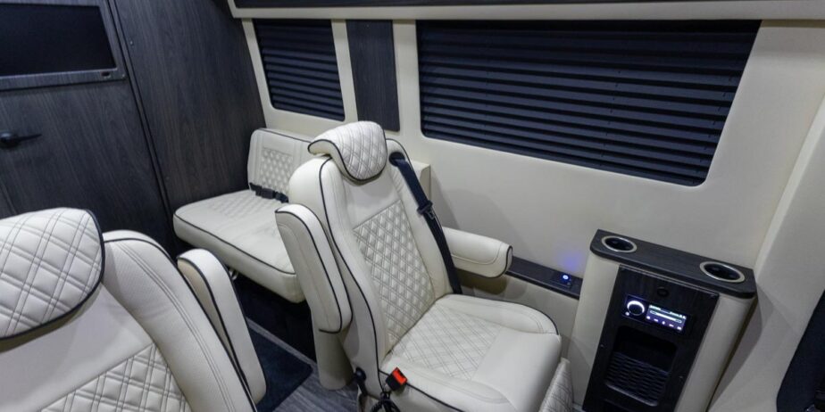 2739_Interior-3